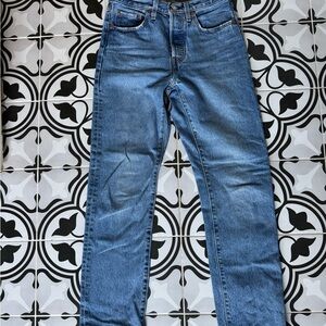 Classic women's Levi's